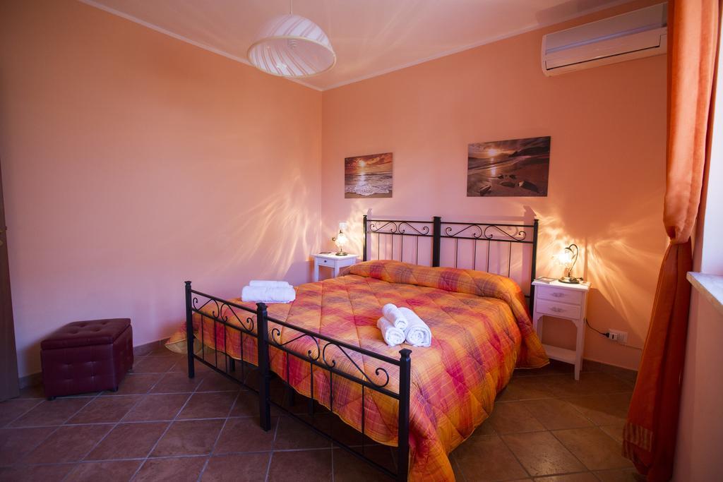 Villa Di Franco Cefalu Bagian luar foto