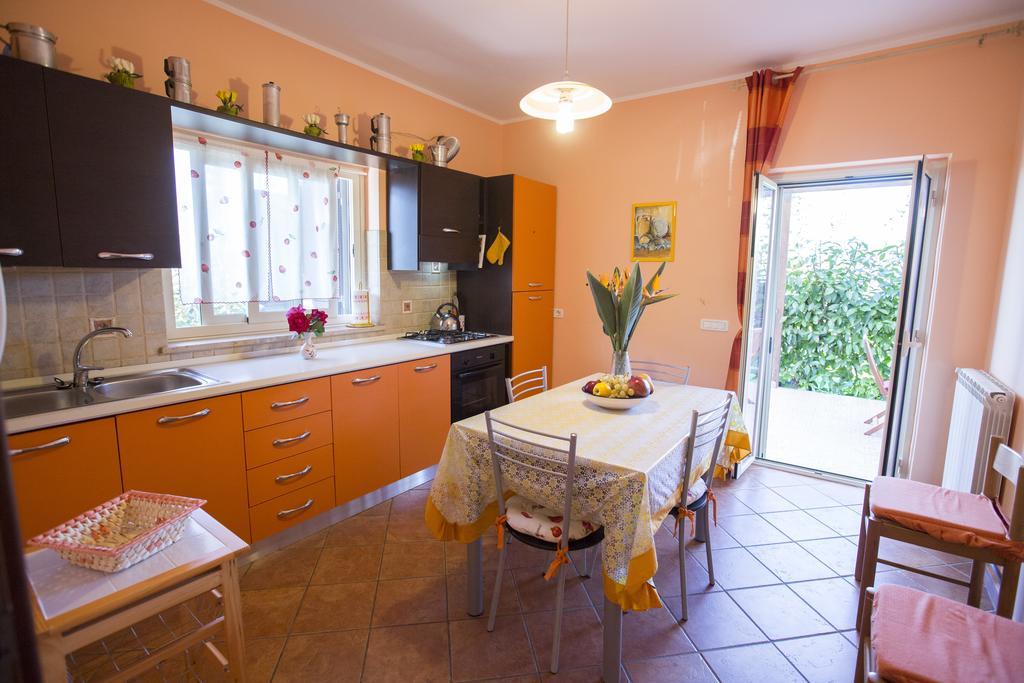 Villa Di Franco Cefalu Bagian luar foto