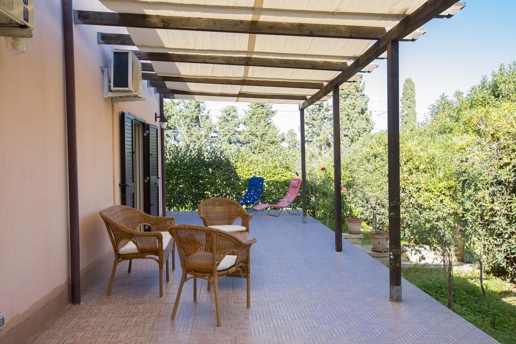 Villa Di Franco Cefalu Bagian luar foto